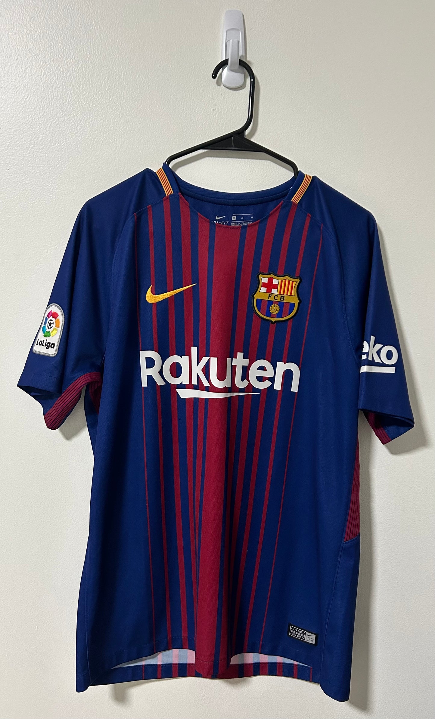 FC Barcelona Home 2018/19 Suárez #9