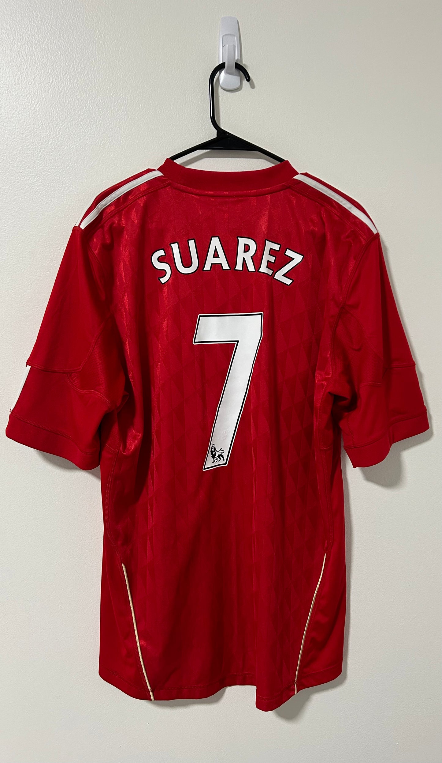 Liverpool Home 2009/10 Suárez #7