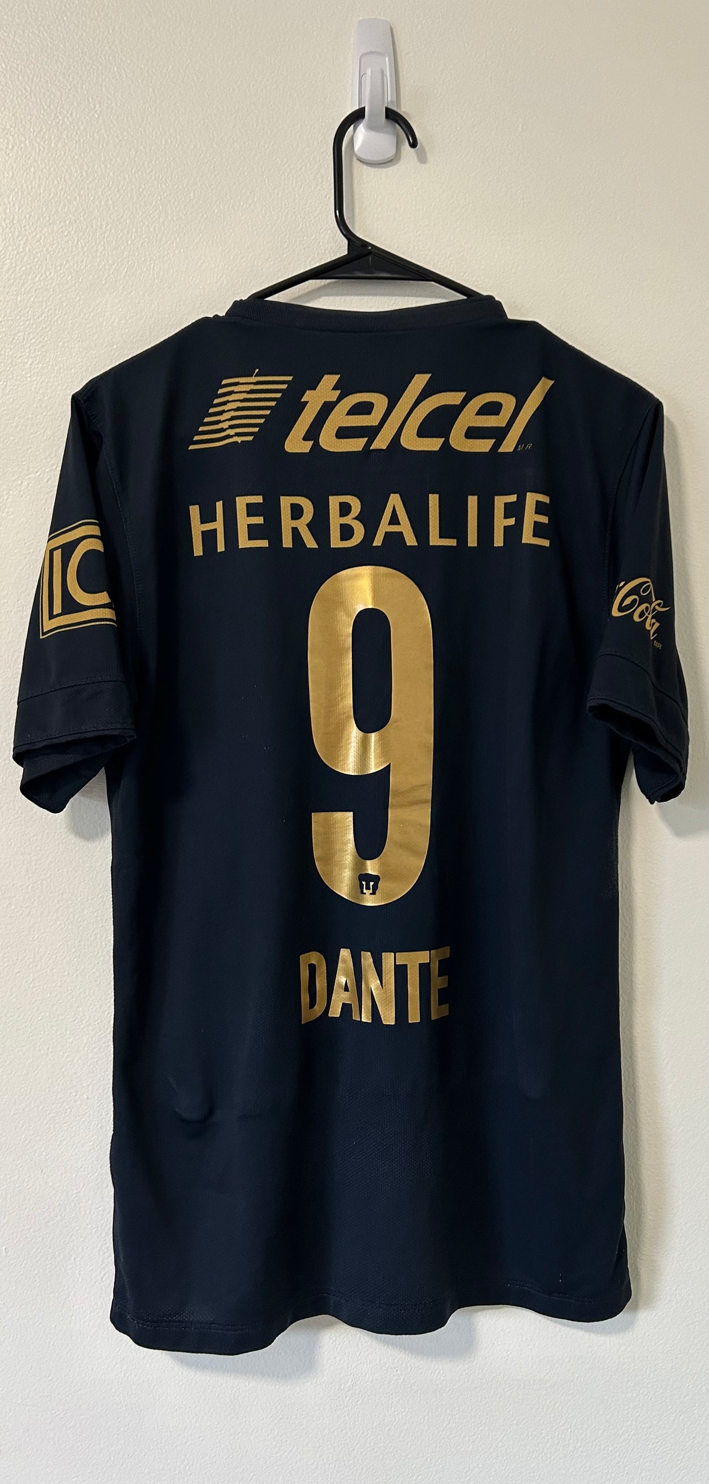 Pumas de la UNAM Dante #9