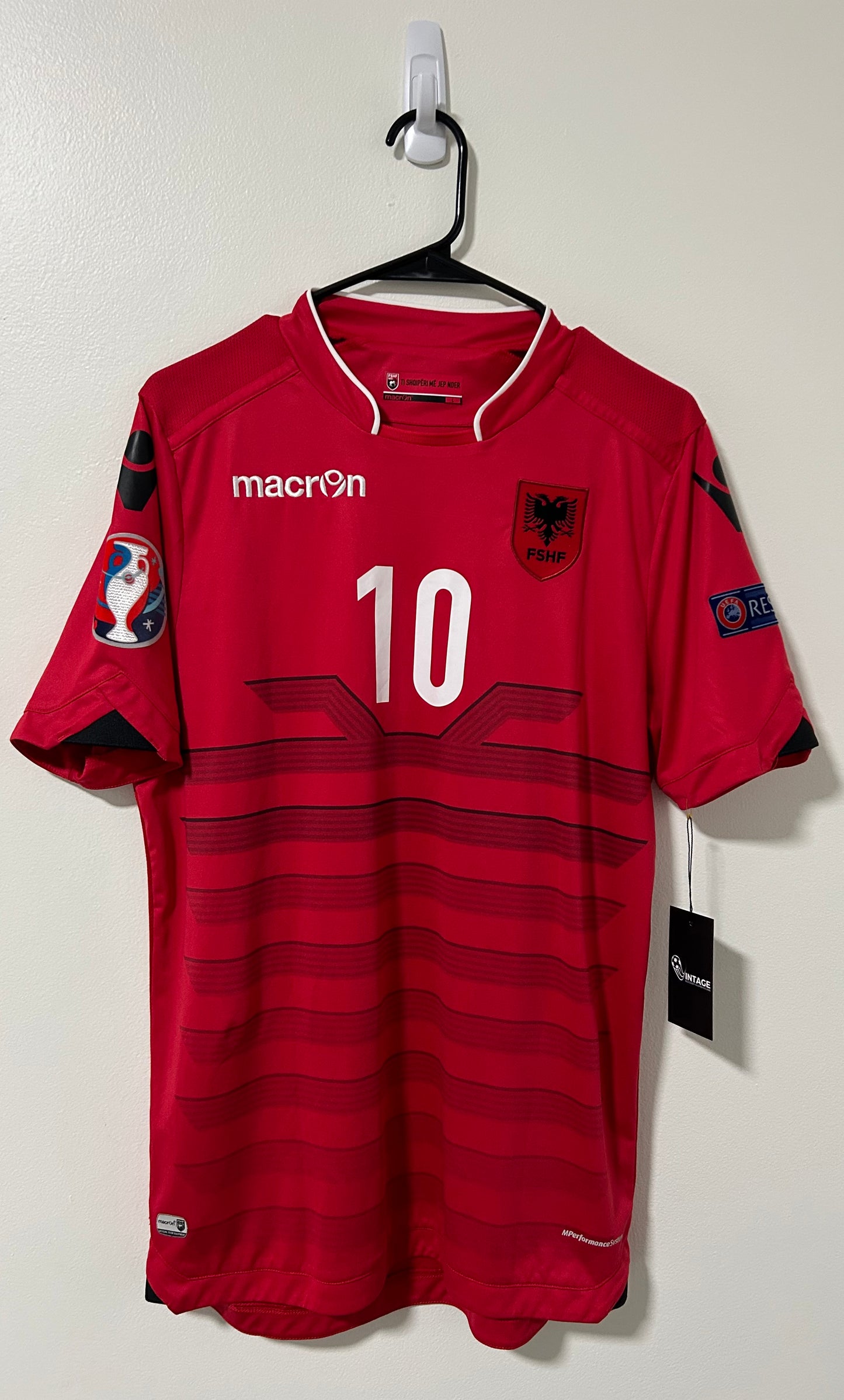 Albania Home 2016/17 Kryeziu #10