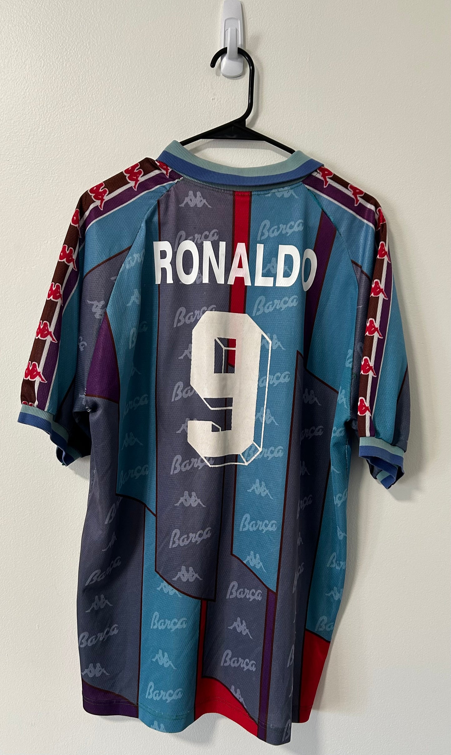 FC Barcelona Away 1995/96 Ronaldo #9