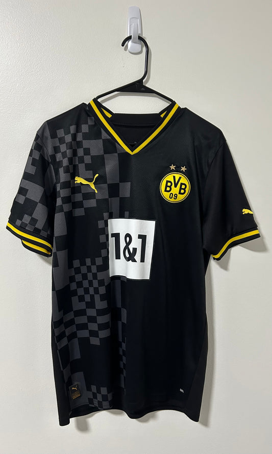 Borussia Dortmund Away 2022/23