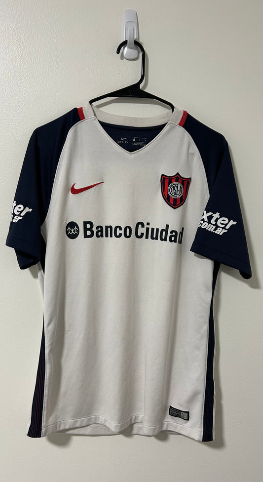 San Lorenzo Away 2017