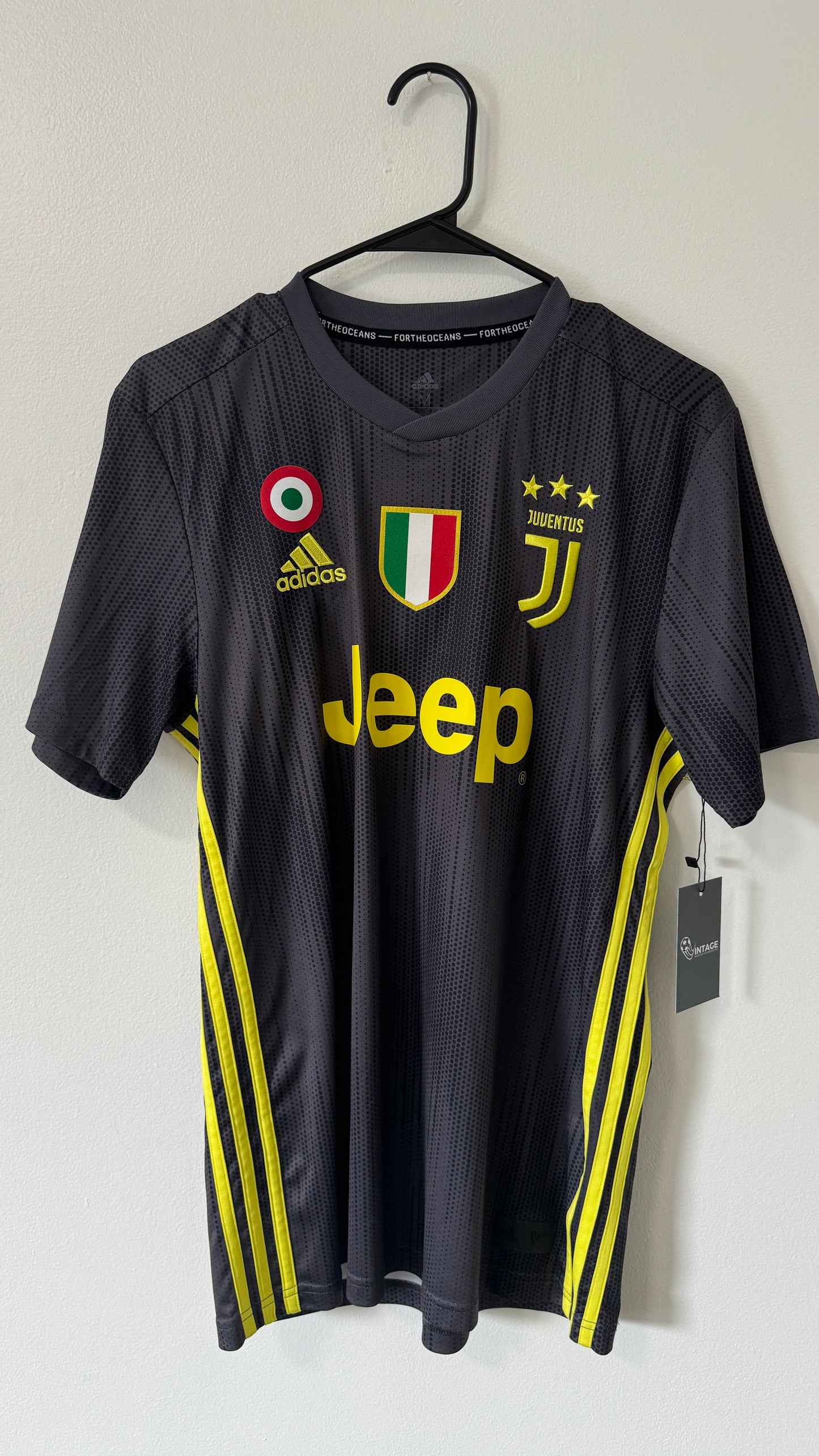 Juventus Third 2018/19 Ronaldo #7