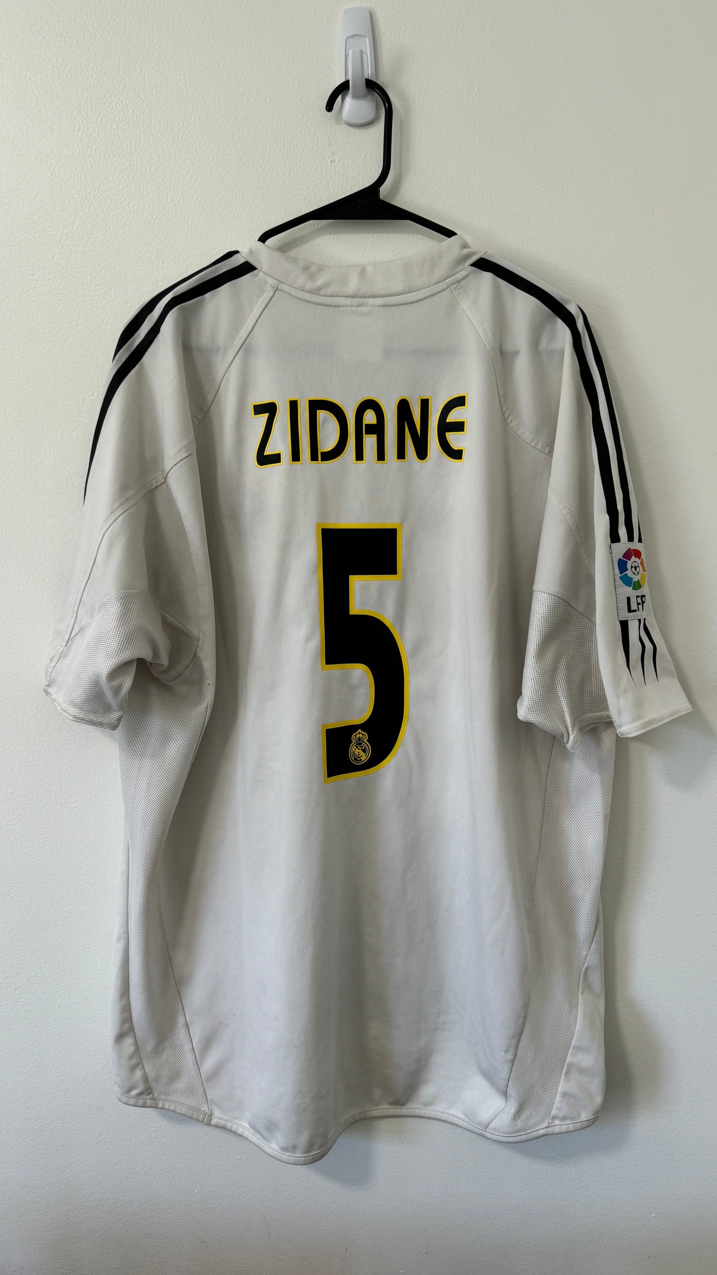 Real Madrid Home 2004/05  Zidane #5