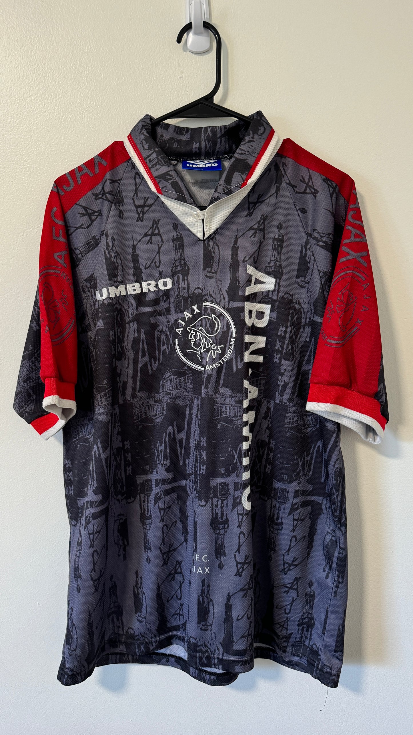 Ajax Away 1994/95 Kliuvert #9